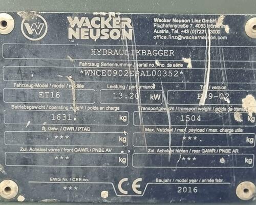 VÝPRODEJ Pásovy bagr  Wacker Neuson ET16 
