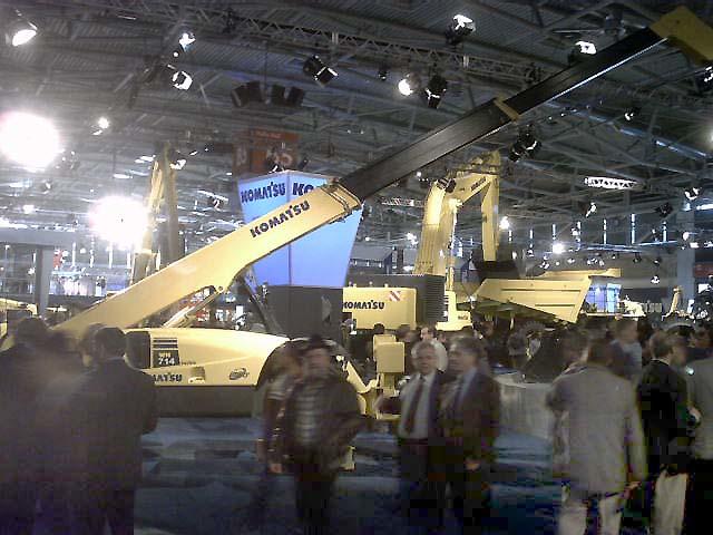 Komatsu WH714 na Baumě 2004