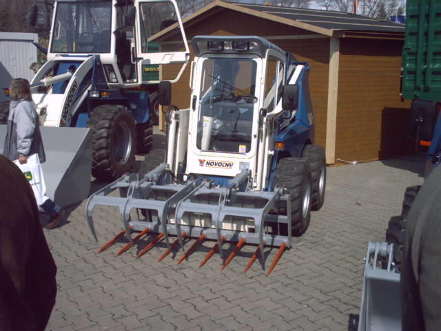 Novotný B961