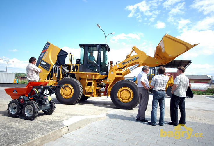 Waryński CLG 842 II budí zájem
