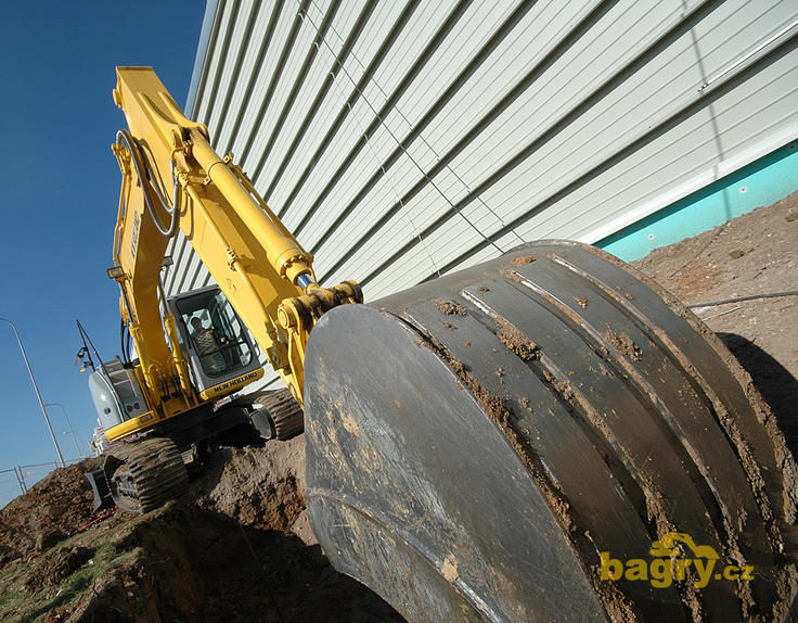 New Holland E150BSR Blade Runner