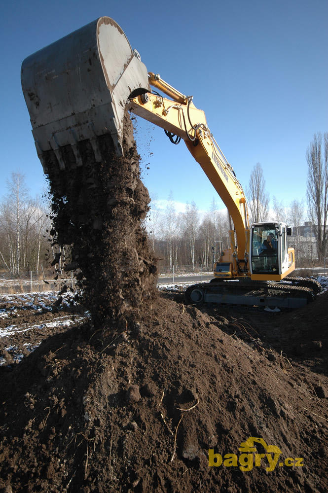 Liebherr R 916 Litronic Classic