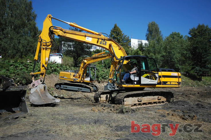 Jan Zajíček na JCB LS 210 L