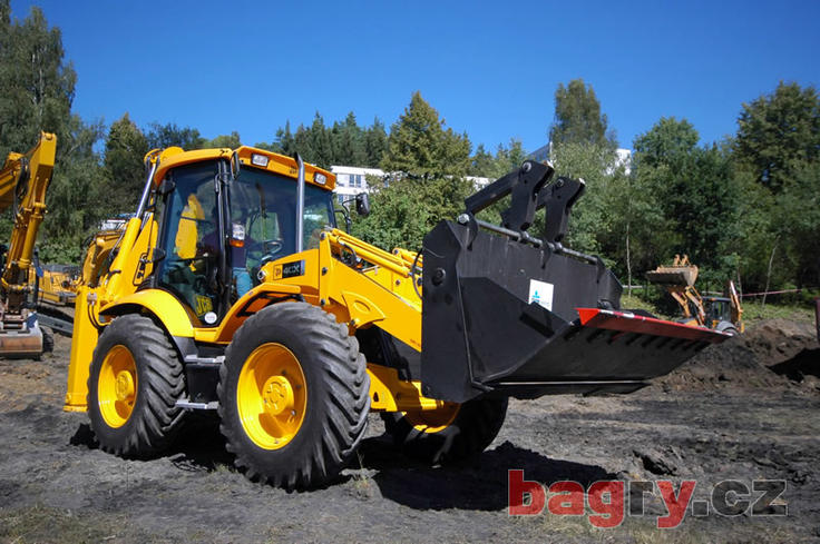 JCB 4CX Sitemaster