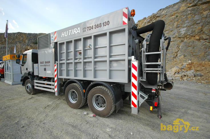 Sací bagr MTS Dino 3 na podvozku Renault Kerax 450 DXi