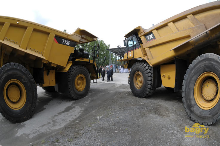 Pevné dempry Caterpillar 773F a 773E