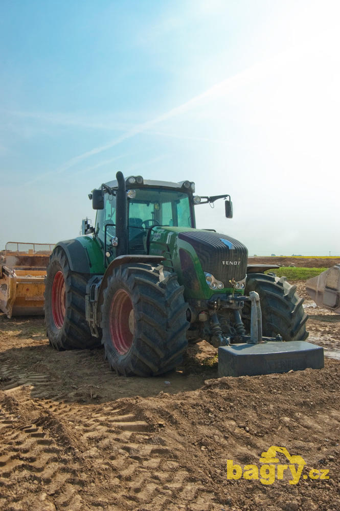 Traktor Fendt 936 Vario - firma Milata