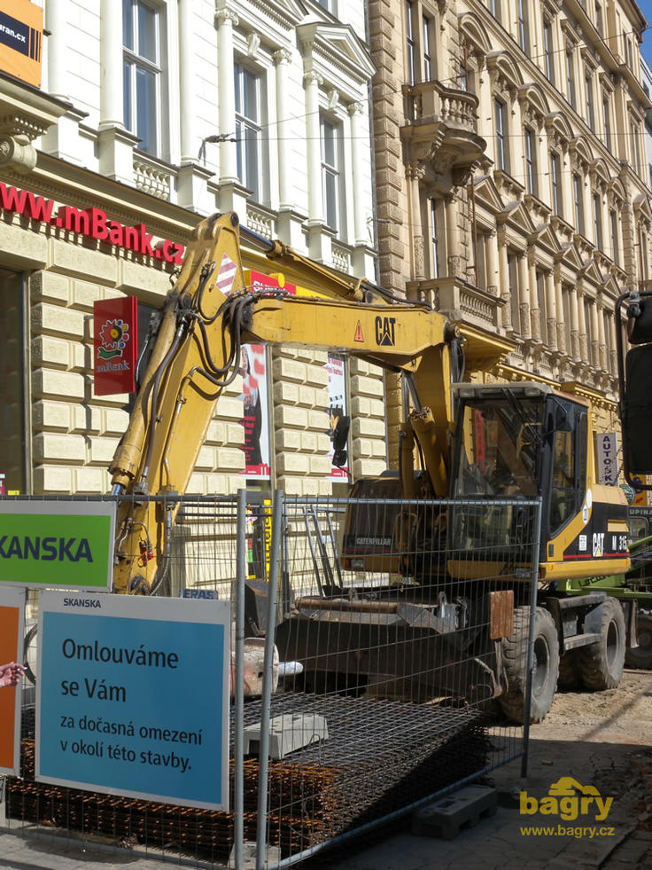 Kolové rypadlo Caterpillar M 315 firmy Aleš Malášek zemní práce