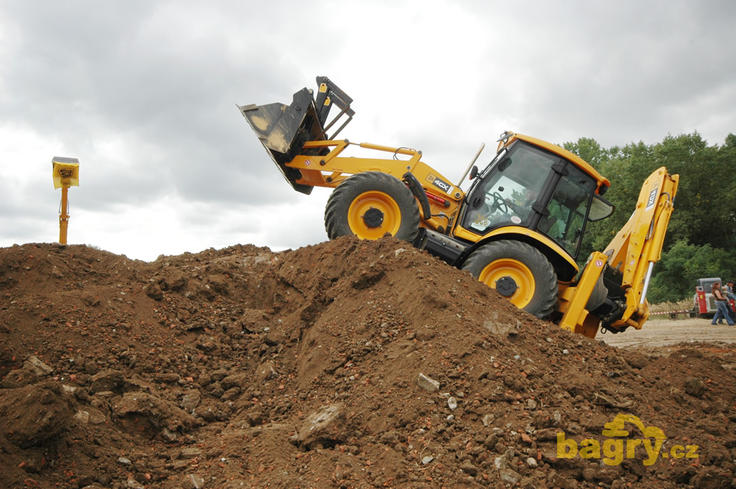 JCB 4CX Sitemaster