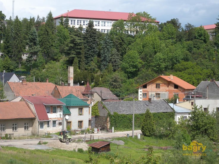 Pohled na Konice, povšimněte si úencéčka v popředí