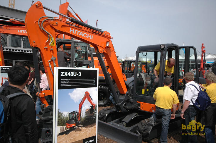 Pásové minirypadlo Hitachi ZX48U-3