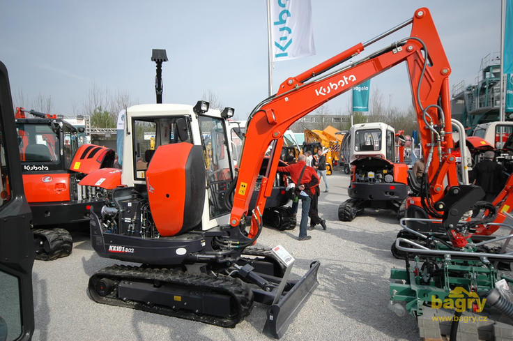Pásové minirypadlo Kubota KX101-3α2