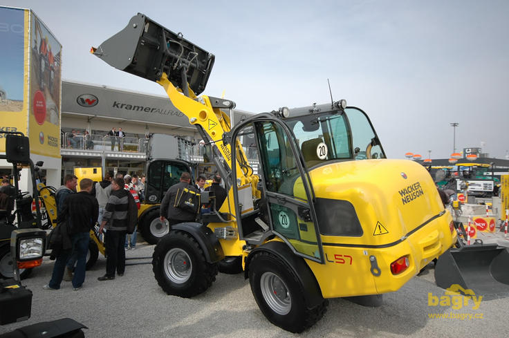 Kolový nakladač Wacker Neuson WL 57