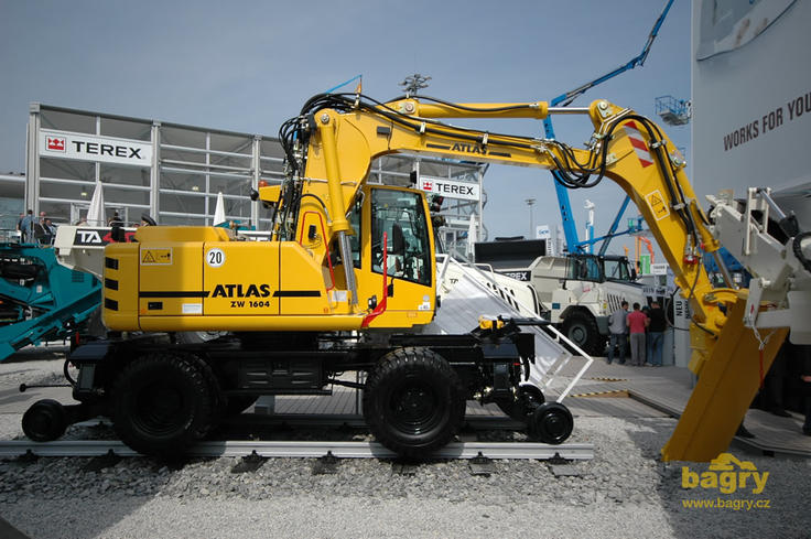 Dvoucestné rypadlo Atlas ZW 1604