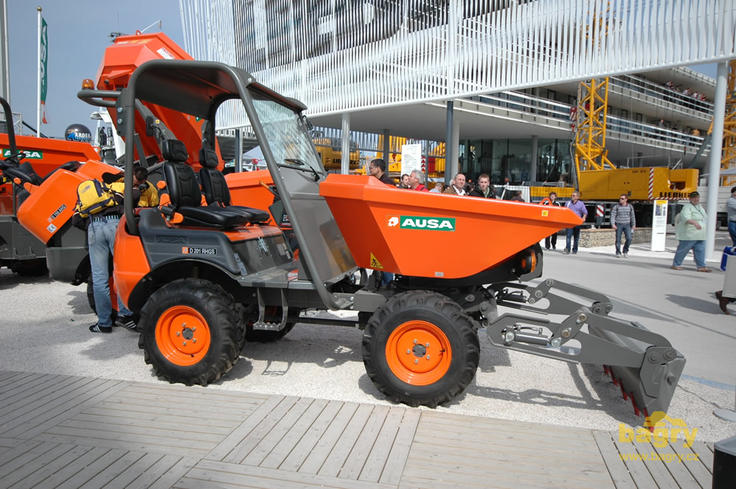 Kompaktní pevný dempr Ausa D 201 RHGS