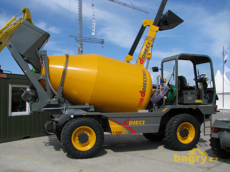 Autodomíchávač Dieci F 7000