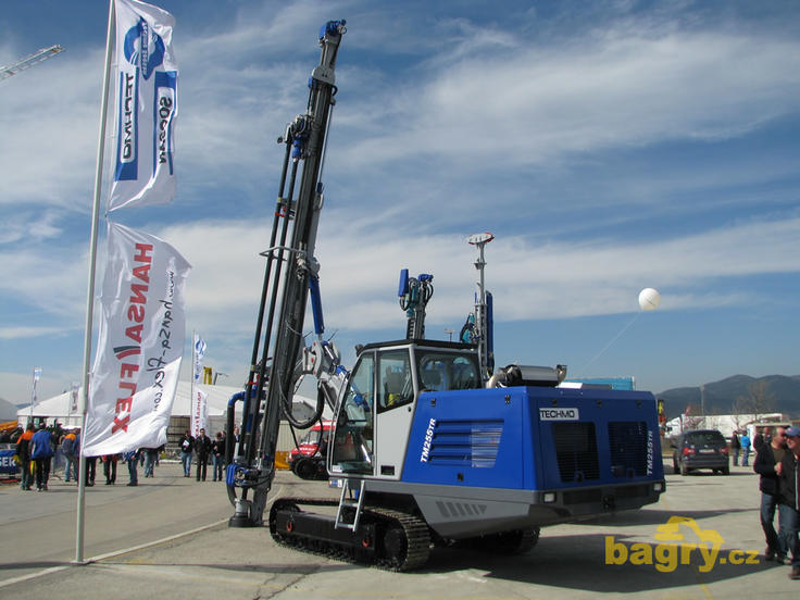 Vrtná souprava Techmo TM255 TR