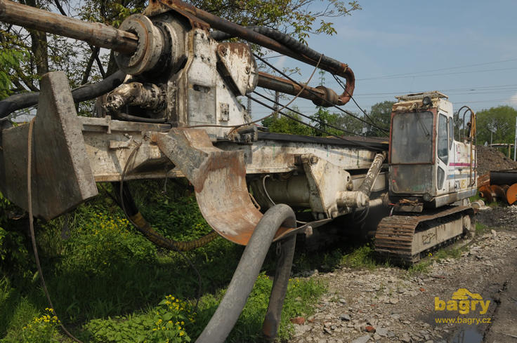 Vrtná souprava Soilmec R-312 firmy Eurogema CZ