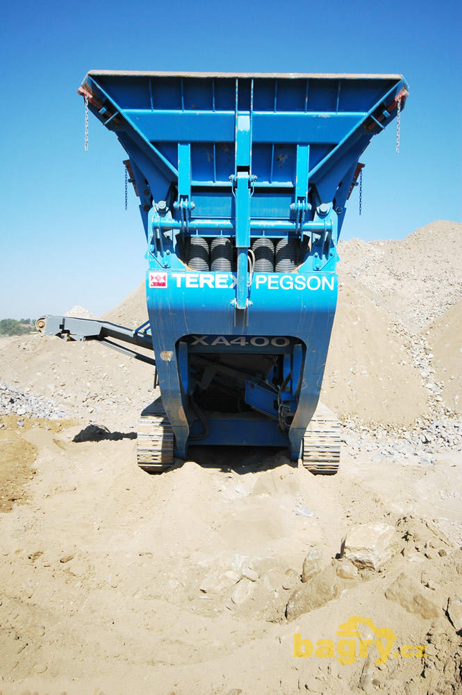 Mobilní drticí linka Terex Pegson XA400