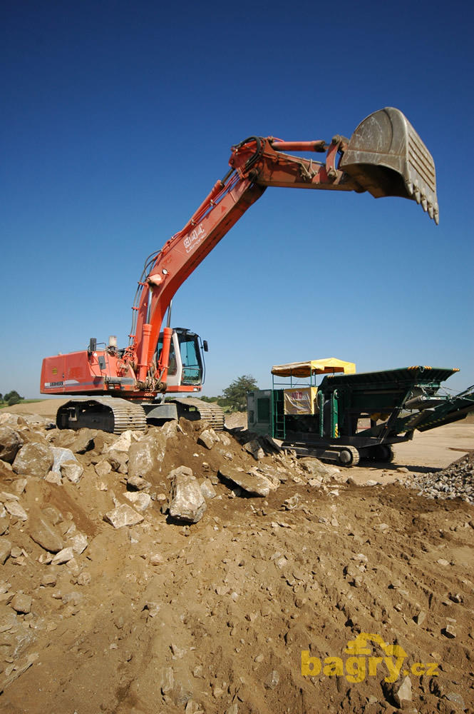 Pásové rypadlo Liebherr R 944 Litronic