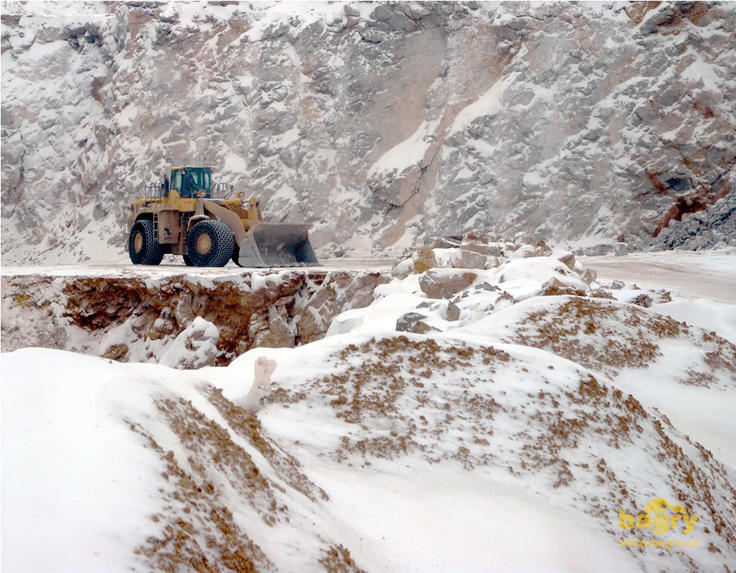 Kolový nakladač Komatsu WA 600