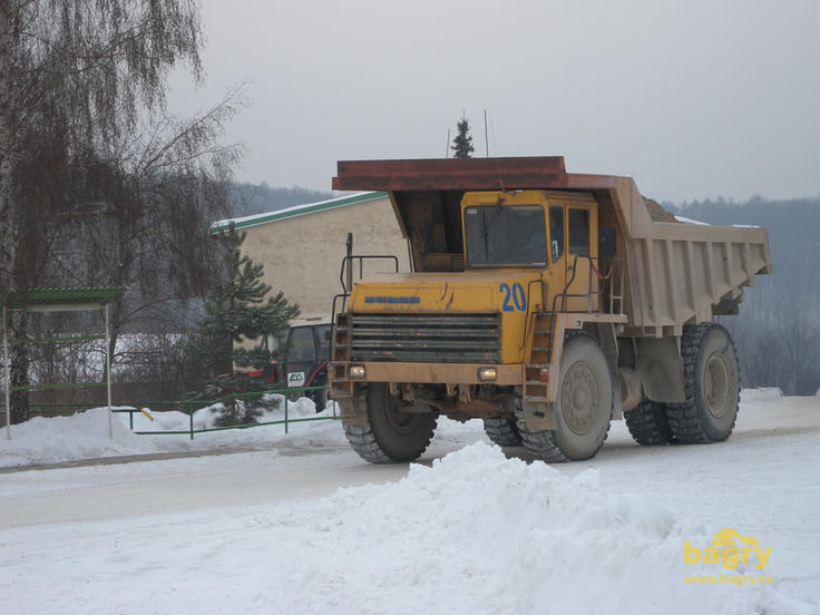 Pevný dempr Belaz 7540