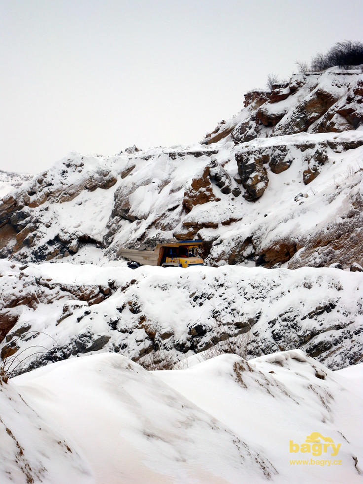 Pevný dempr Belaz 7540