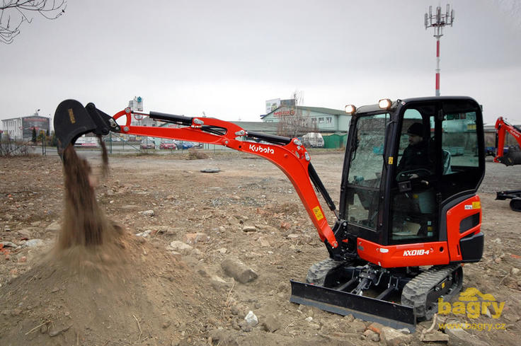 Kubota KX018-4