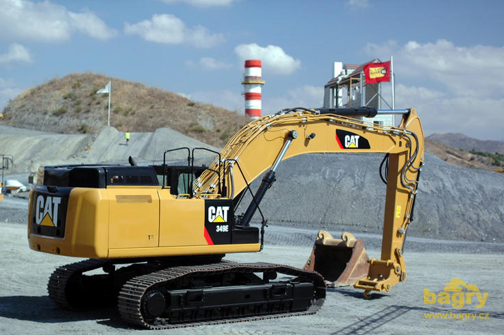 Pásové rypadlo Caterpillar 349E