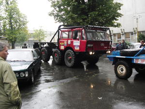 Re: TATRA 813