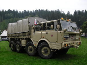 Re: TATRA 813