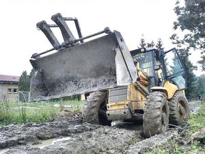 Re: New Holland LB115.B