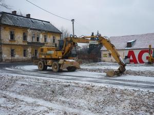 Re: Pásove a kolové bagry