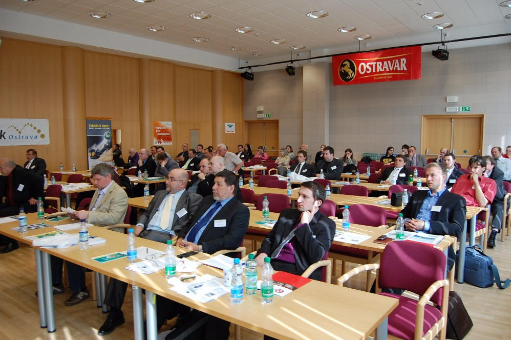 Foto z konference konané v roce 2012