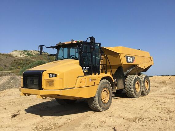 Caterpillar 730