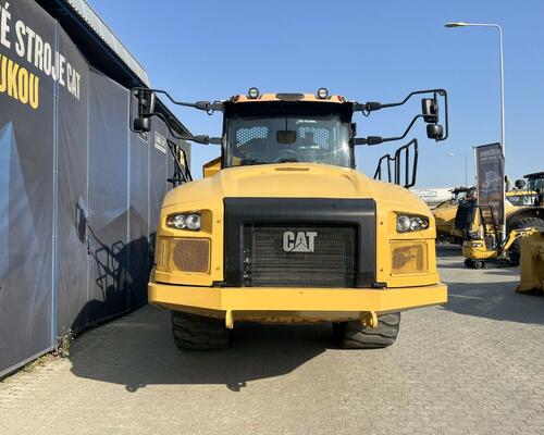 Caterpillar 730