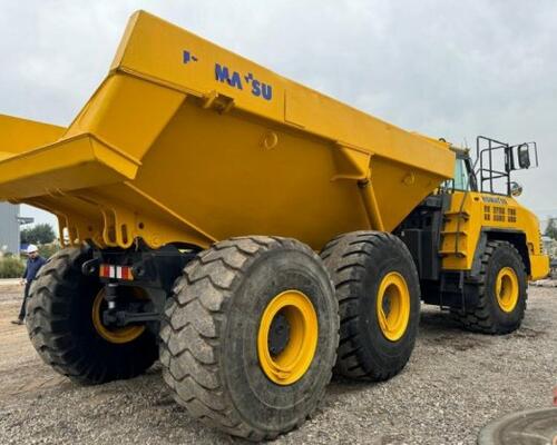 Komatsu HM400-3MO