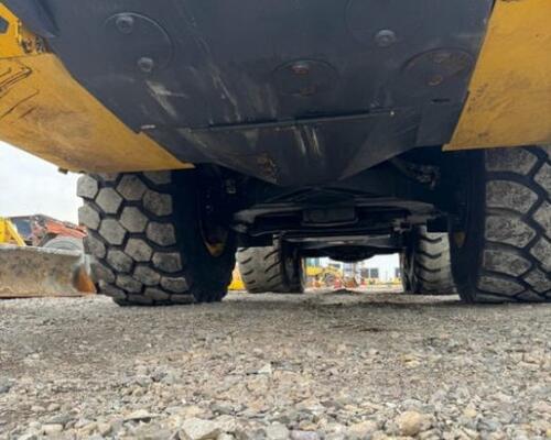 Komatsu HM400-3MO