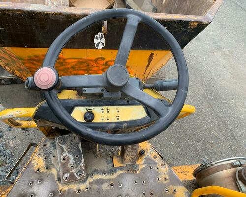 Thwaites cv32 7nq