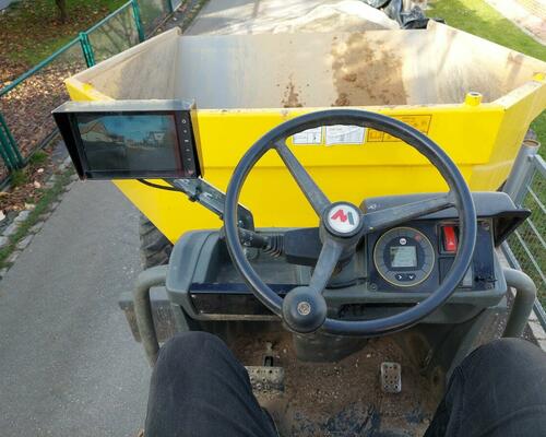 Wacker Neuson DW 90 otočná korba