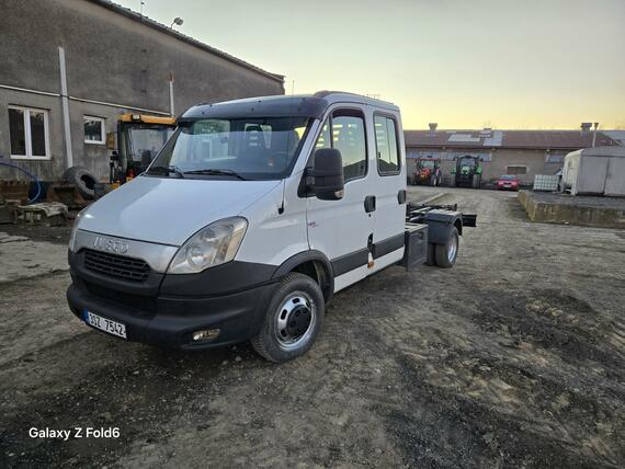 IVECO DAILY 35 C15 - Hákový nosič kontejneru