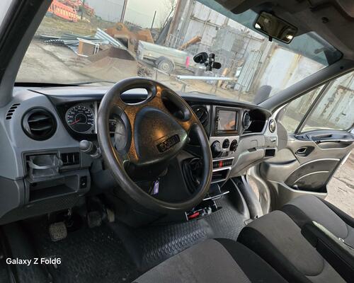 IVECO DAILY 35 C15 - Hákový nosič kontejneru