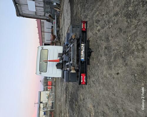 IVECO DAILY 35 C15 - Hákový nosič kontejneru