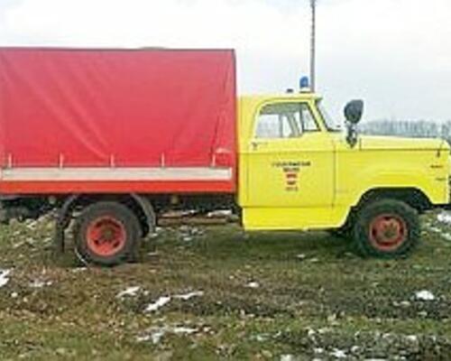 _JINÉ (US) Dodge - W300 /V8 5.2 +(Swiss) Mowag