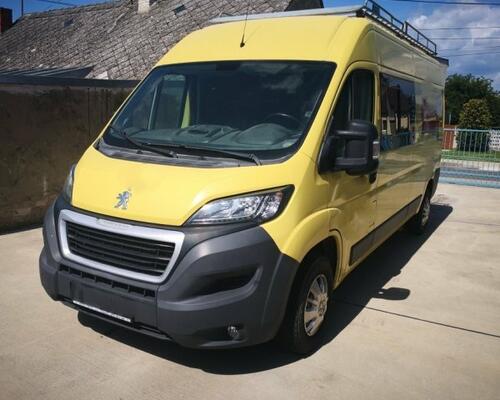 Peugeot Boxer 2.2D