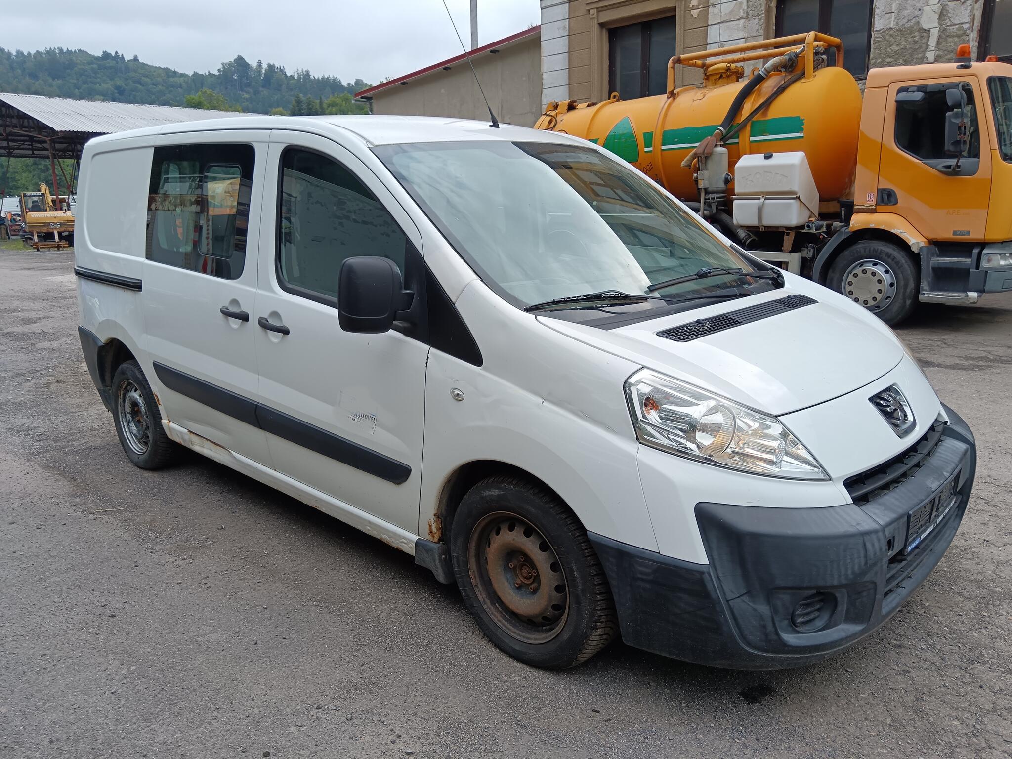 Peugeot Expert 1,6 HDI 66 KW O