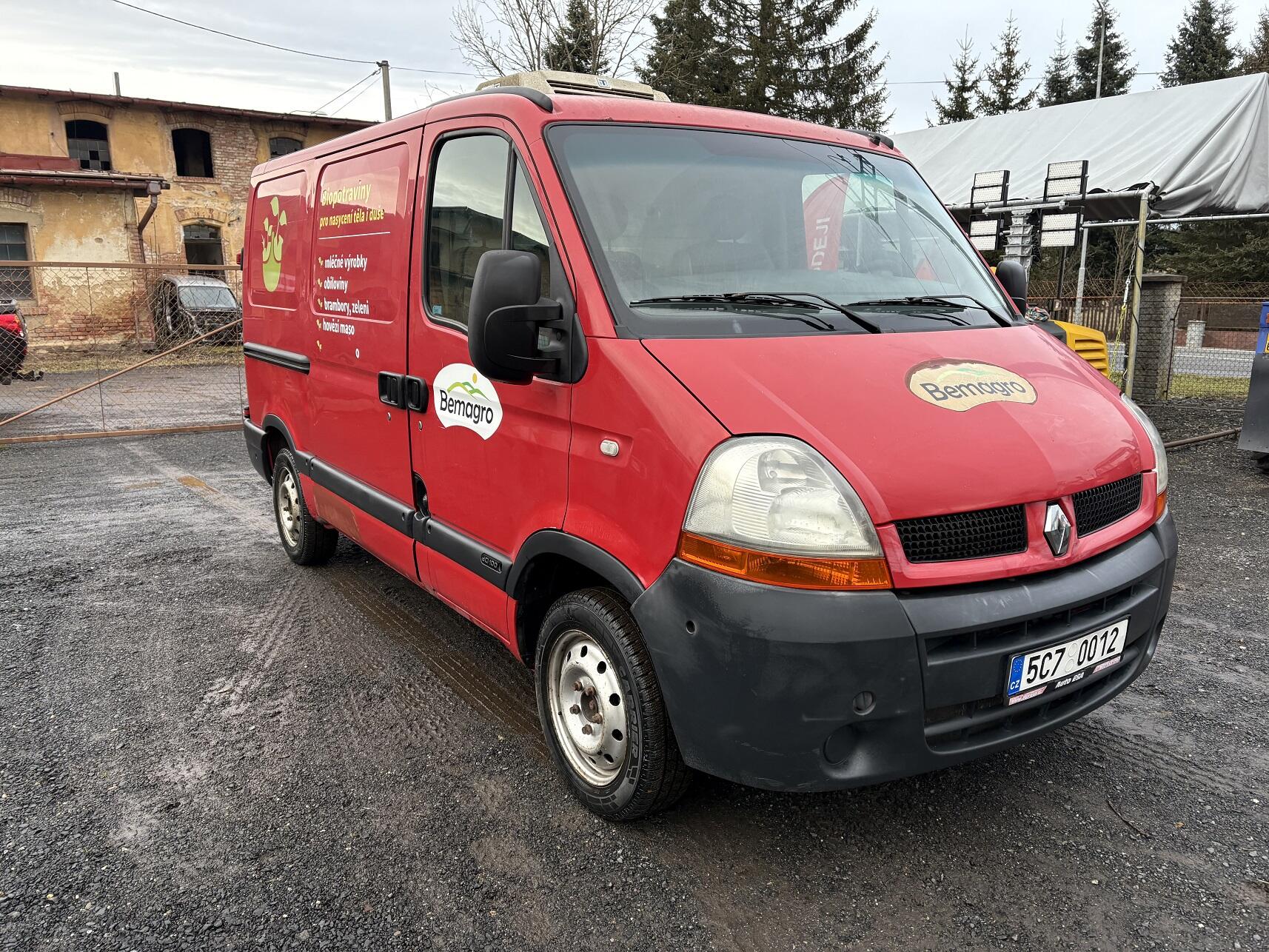 RENAULT Master 2.5 dCi