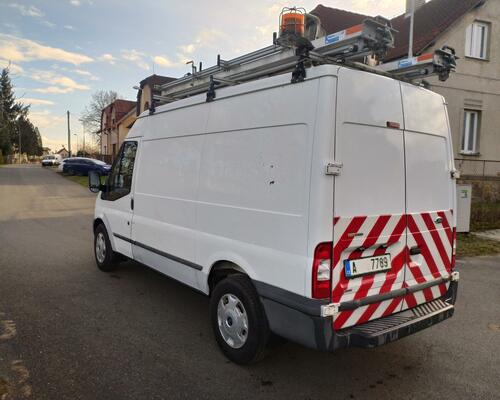 Servisní vůz s vestavbou + měnič napětí FORD TRANSIT 4x4 AWD