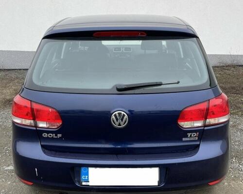 VW (Volkswagen) Golf 1.6 TDi Blue Mottion