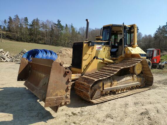 CAT D6M